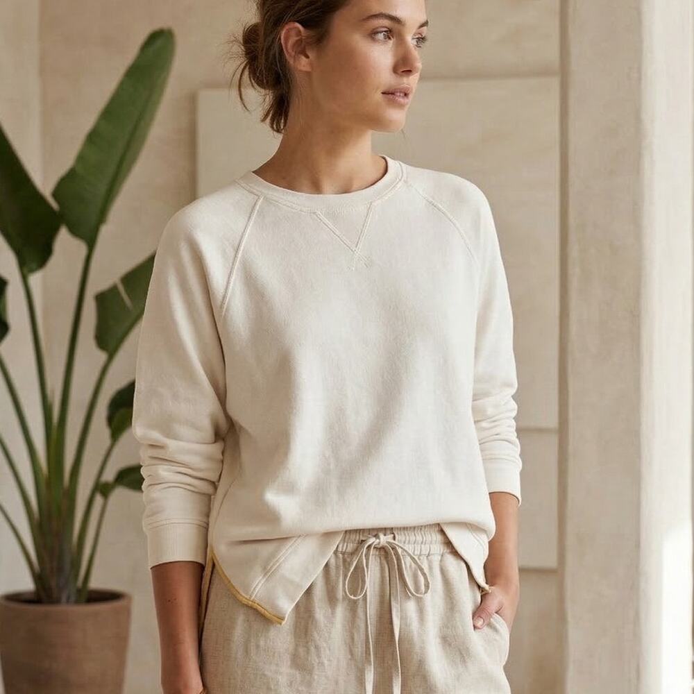 LEE MATHEWS Crew Neck Sweatshirt split hem White size Medium